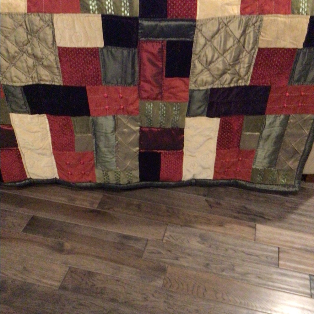 CHRISTMAS TAPESTRY HANGING/THROW, GREAT FOR CHRISTMAS